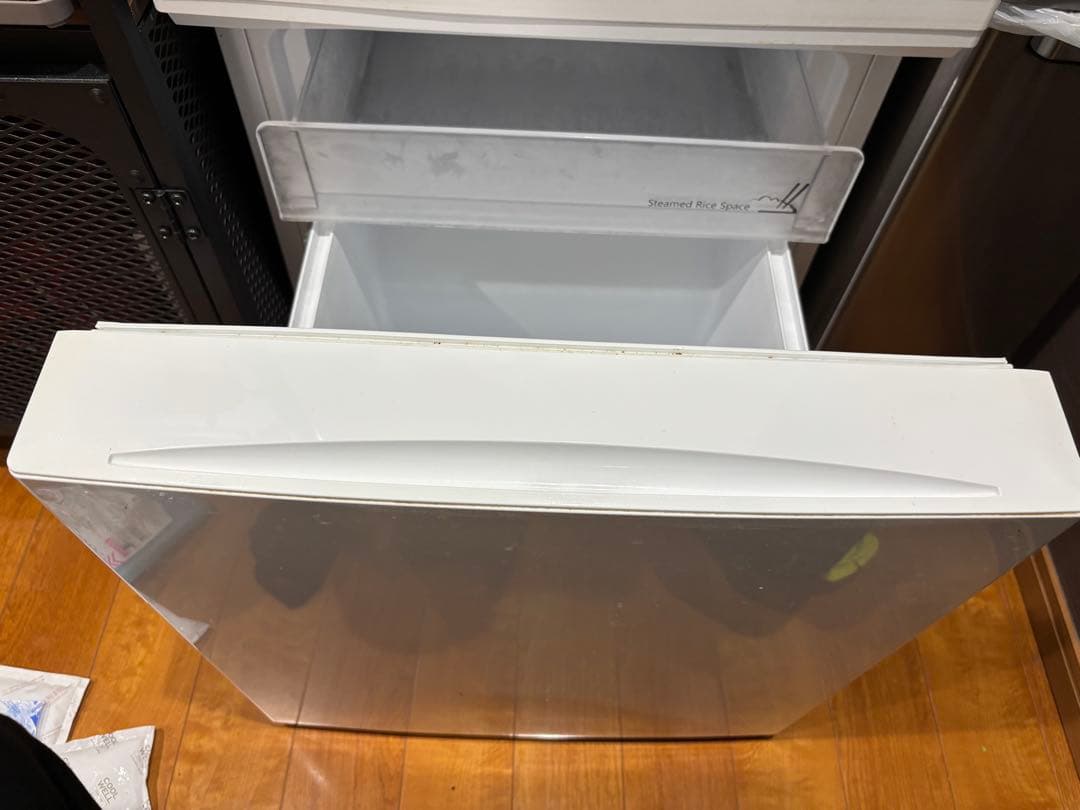 送料込！アイリスオーヤマ 冷蔵庫 156L 自動霜取機能付き AF156-WE