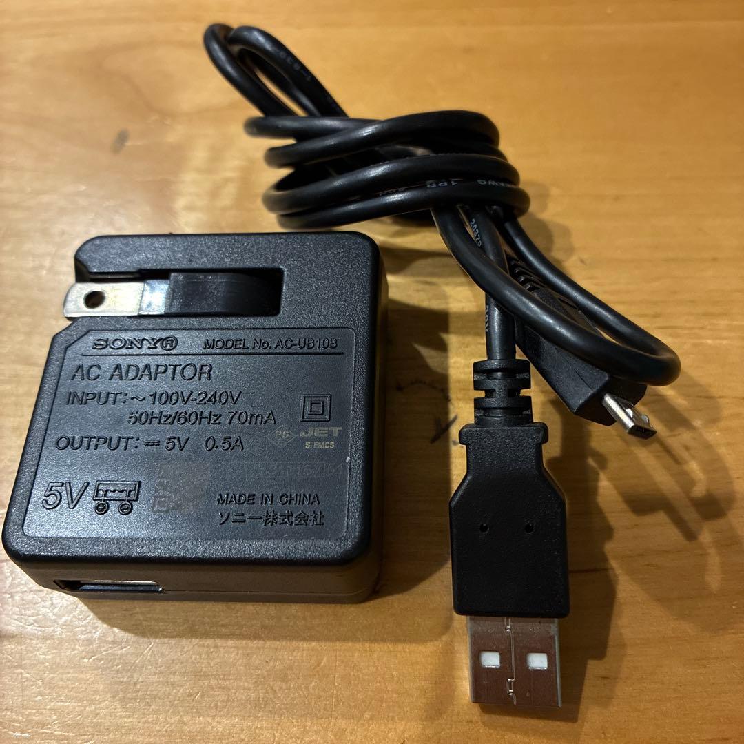 SONY Cyber-shot DSC-HX10V 本体と充電器
