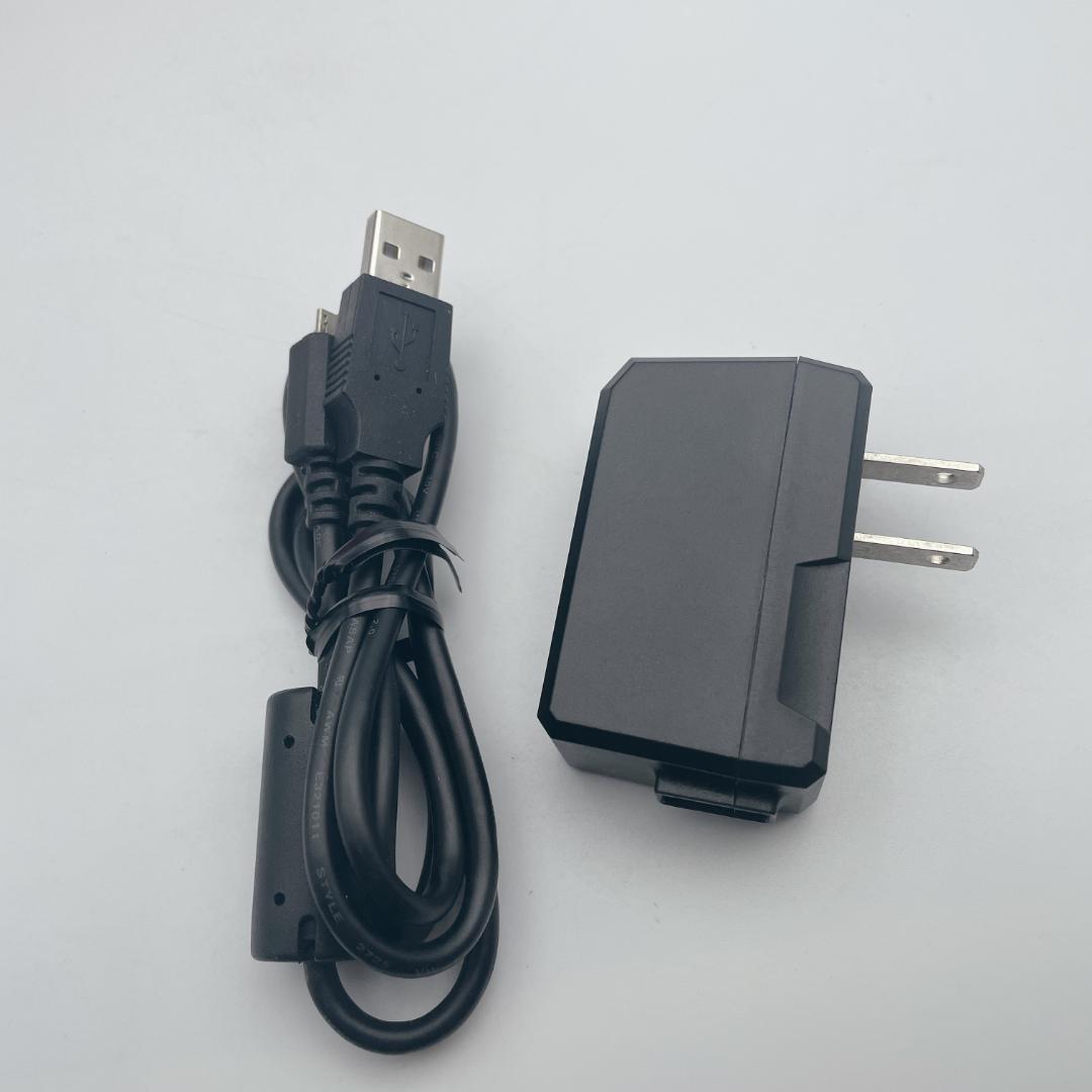 【極美品】CASIO EXILIM デジタルカメラ EX-ZR70 ホワイト