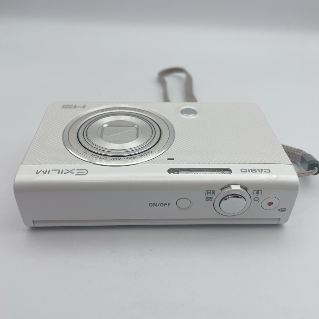 【極美品】CASIO EXILIM デジタルカメラ EX-ZR70 ホワイト