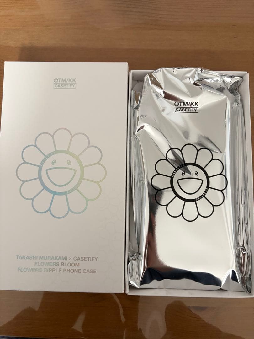 iPhoneアクセサリー CASETiFY FLOWERS IPHONE CASE 17 Promax