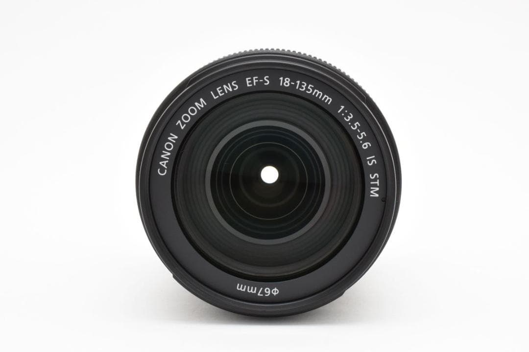 極上品 Canon EF-S 18-135mm F3.5-5.6 IS STM