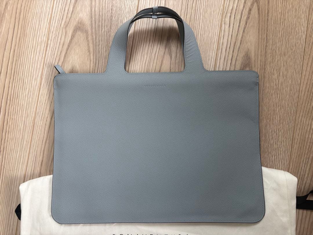 【極美品】BONAVENTURA ボナベンチュラ PCケース アイスブルー