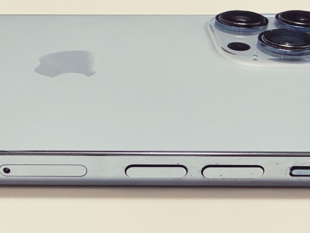 『極美品』iPhone 13 Pro Max 256GB ブルー　SIMフリー