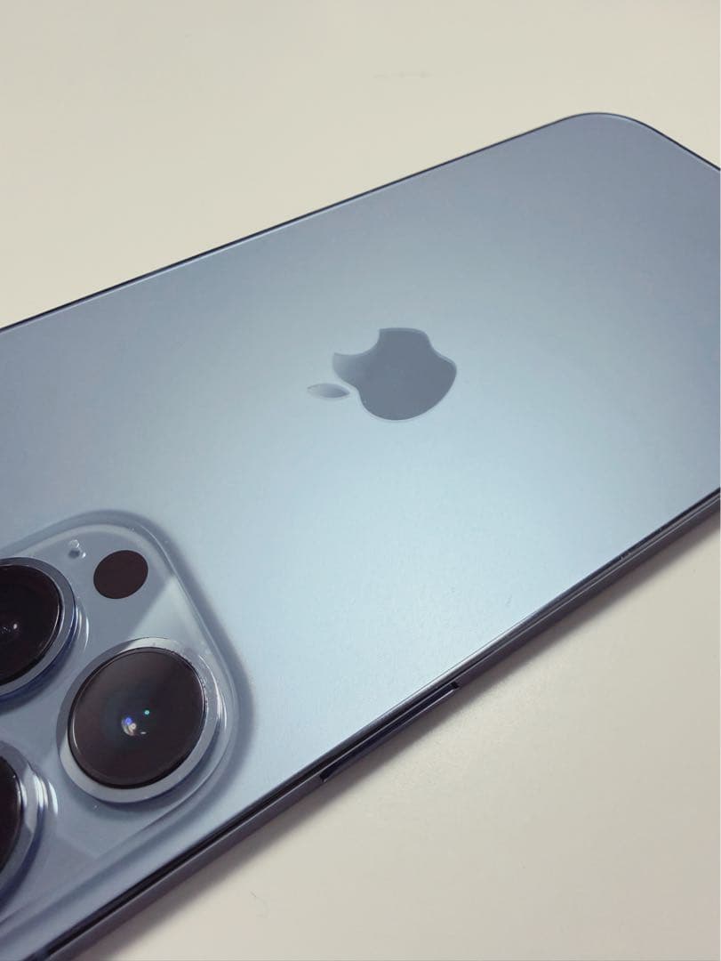 『極美品』iPhone 13 Pro Max 256GB ブルー　SIMフリー