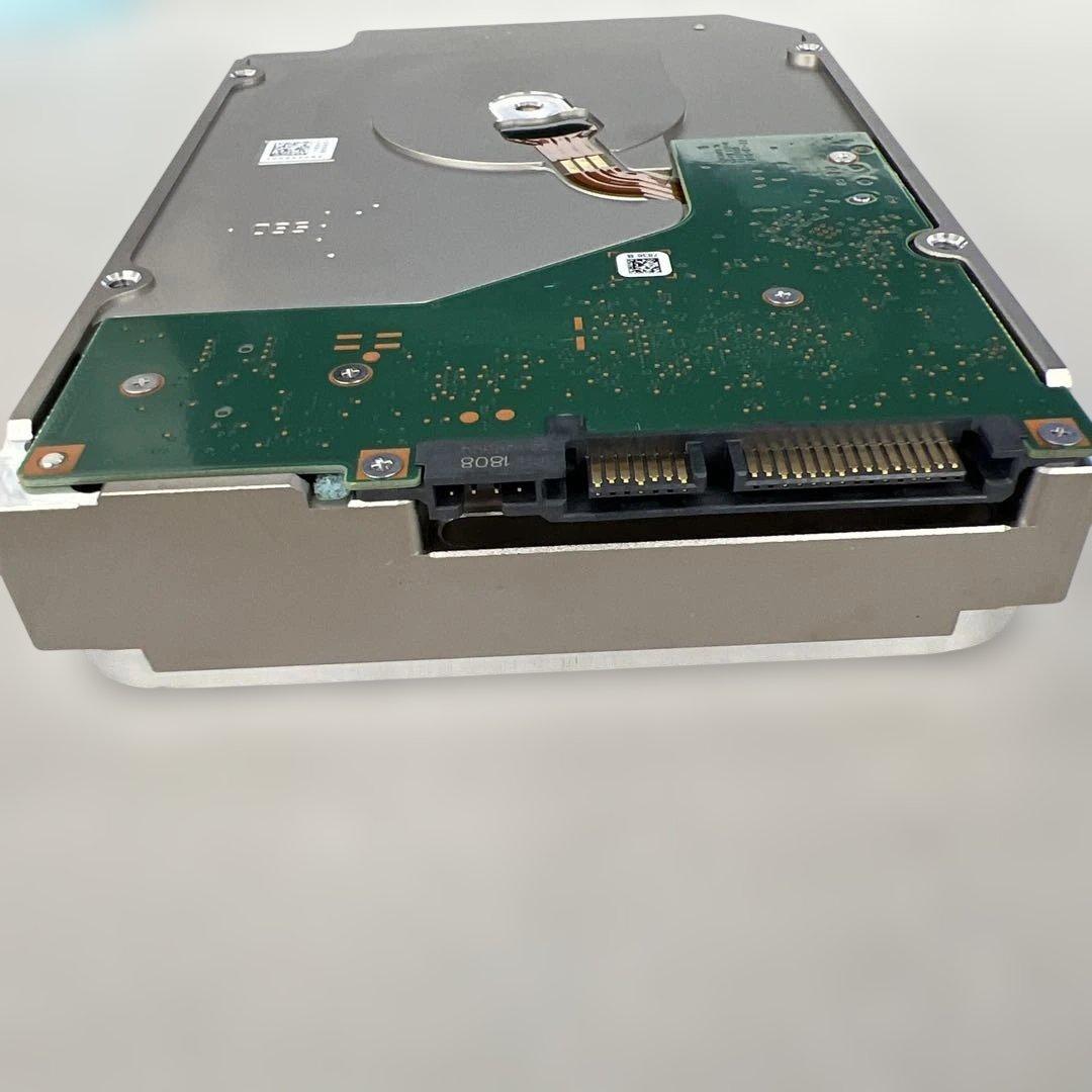 604047シーゲイト SkyHawk AI 12TB