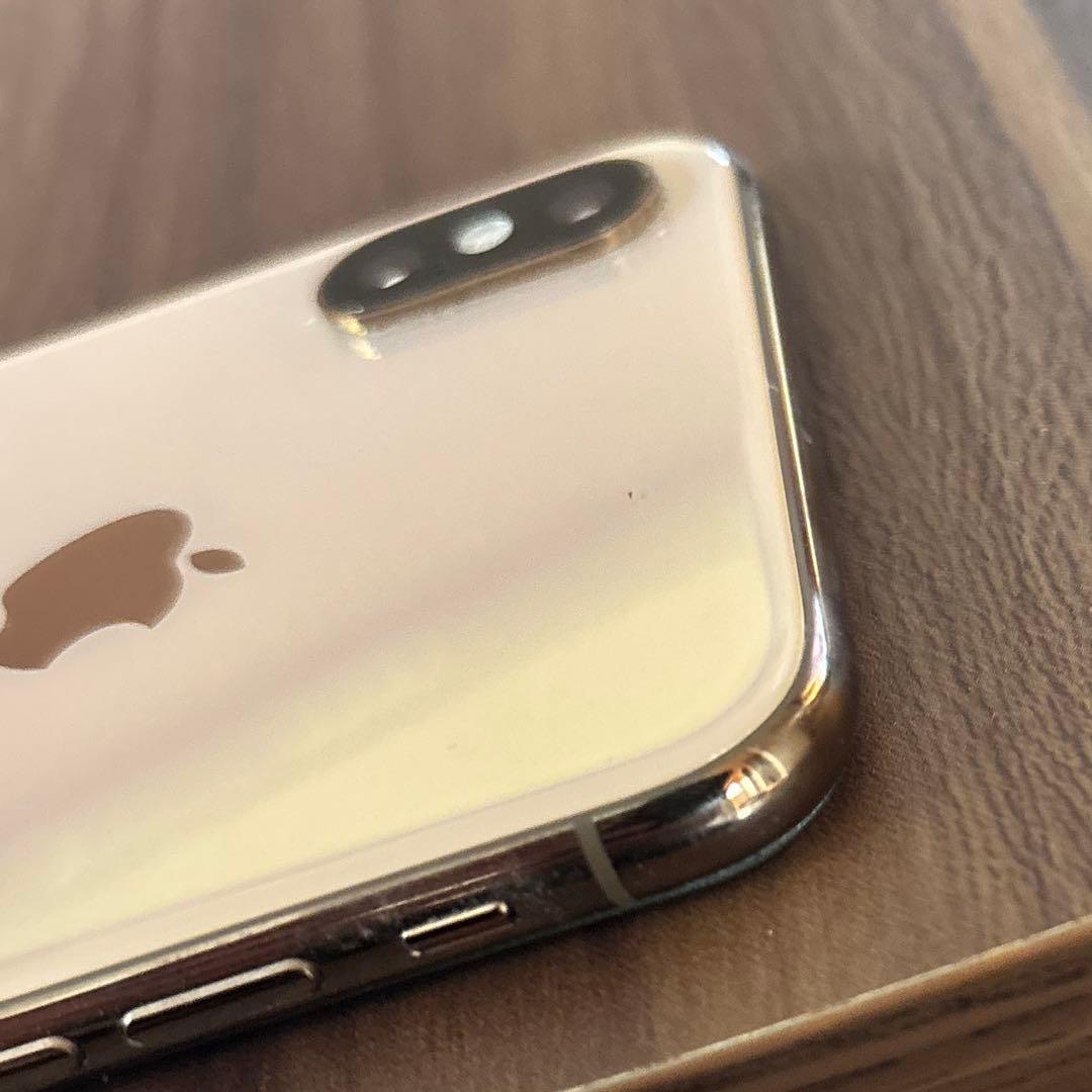 Apple iPhone Xs ゴールド