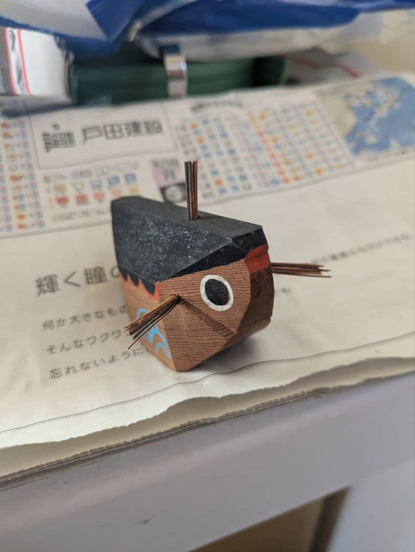 木製の鳥と魚の置物セット