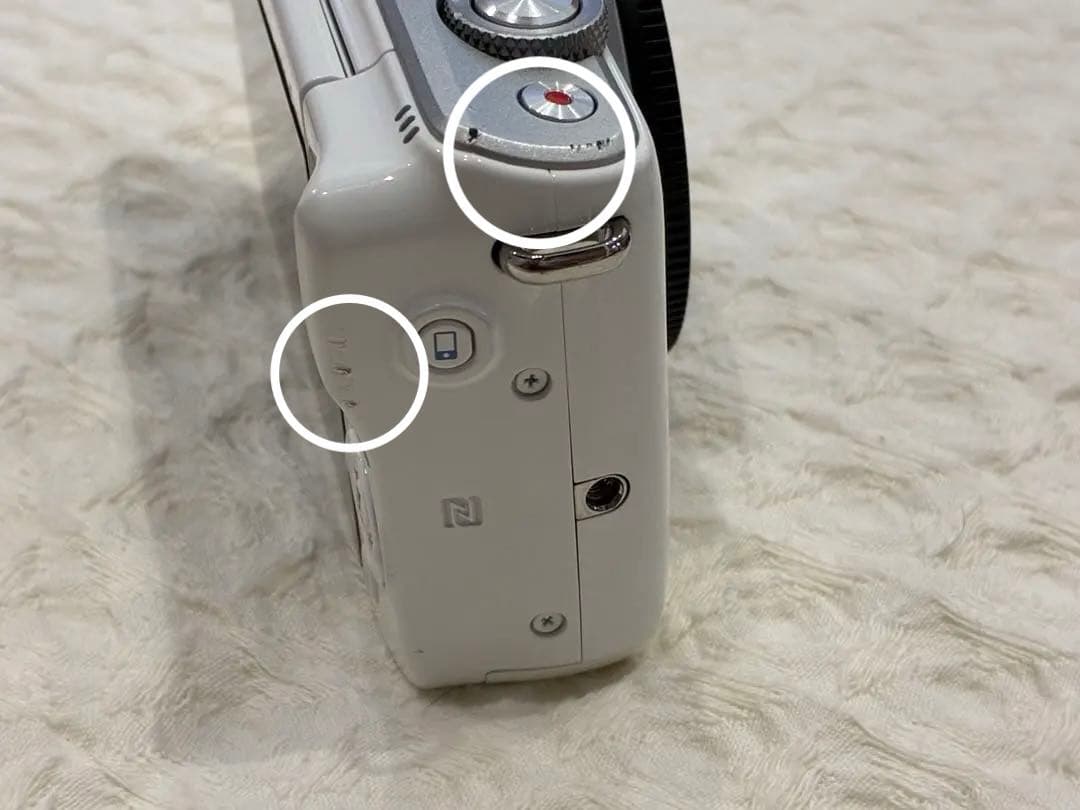 Canon EOS M10 ミラーレス ホワイト 本体と付属品