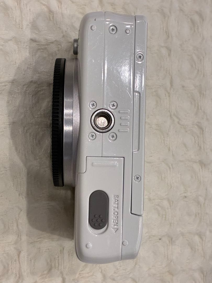 Canon EOS M10 ミラーレス ホワイト 本体と付属品