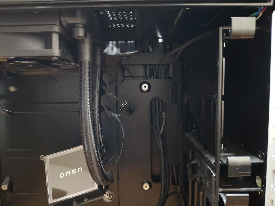 【黒猫さま専用】OMEN 30L ケース / 水冷CPUクーラーセット