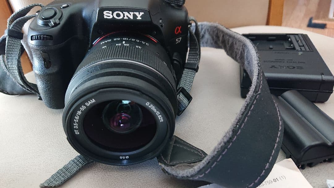 SONY α57 デジタル一眼レフカメラ