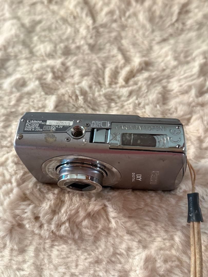 Canon IXY DIGITAL 900 IS　ジャンク