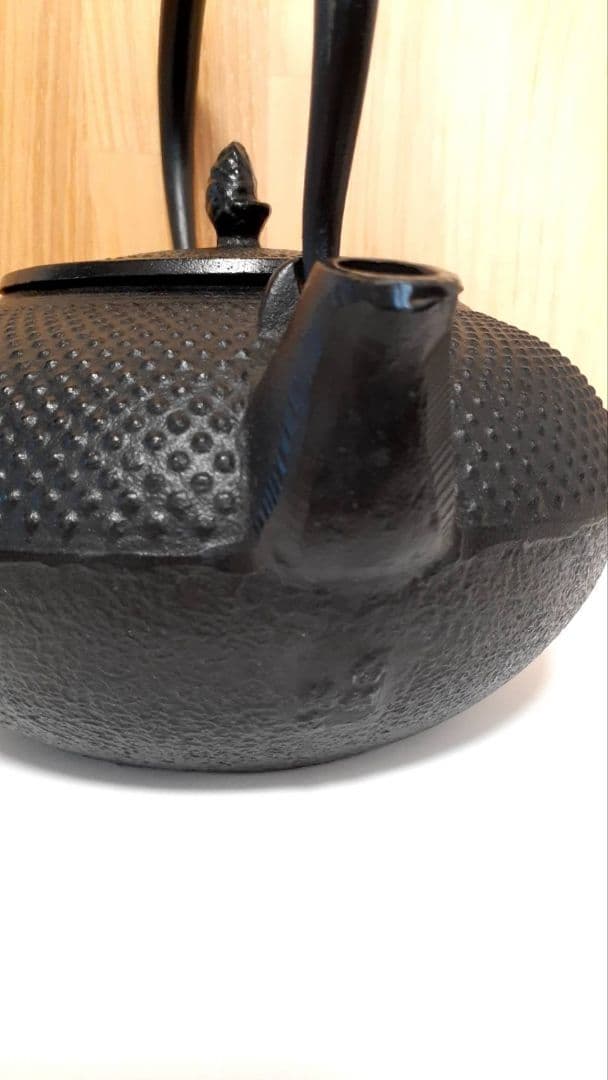 南部鉄器 岩鋳「鋳吉」1.5L