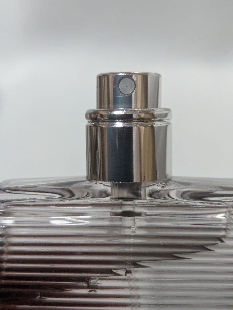 希少エルメネジルドゼニアウォモオードトワレ50ml