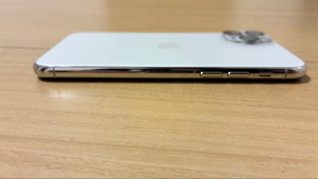 Apple iPhone11pro 64GB SIMフリー 本体のみ 高充電！