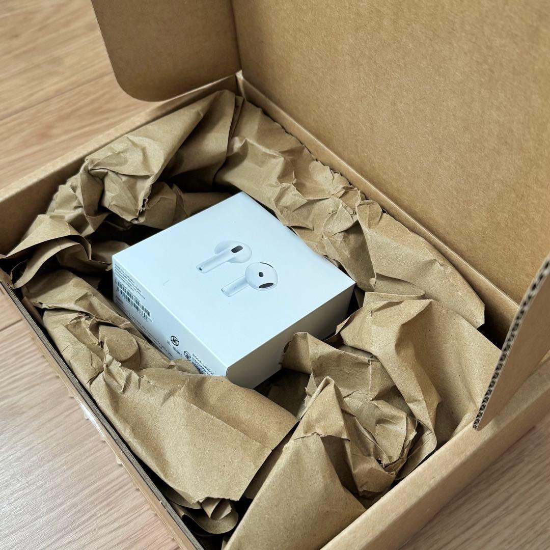 【未開封】AirPods4 本体【未使用】