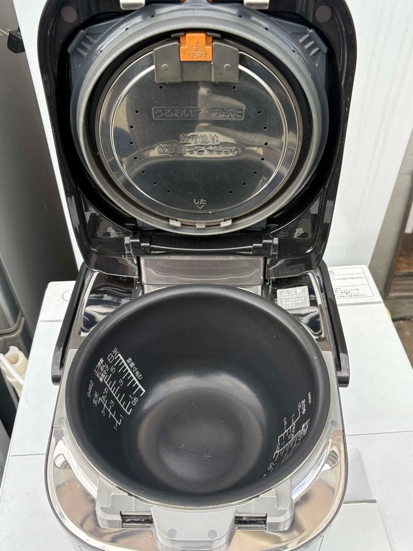 ZOJIRUSHI 象印 NP-WY10M IH炊飯器（1.0L / 5.5合）
