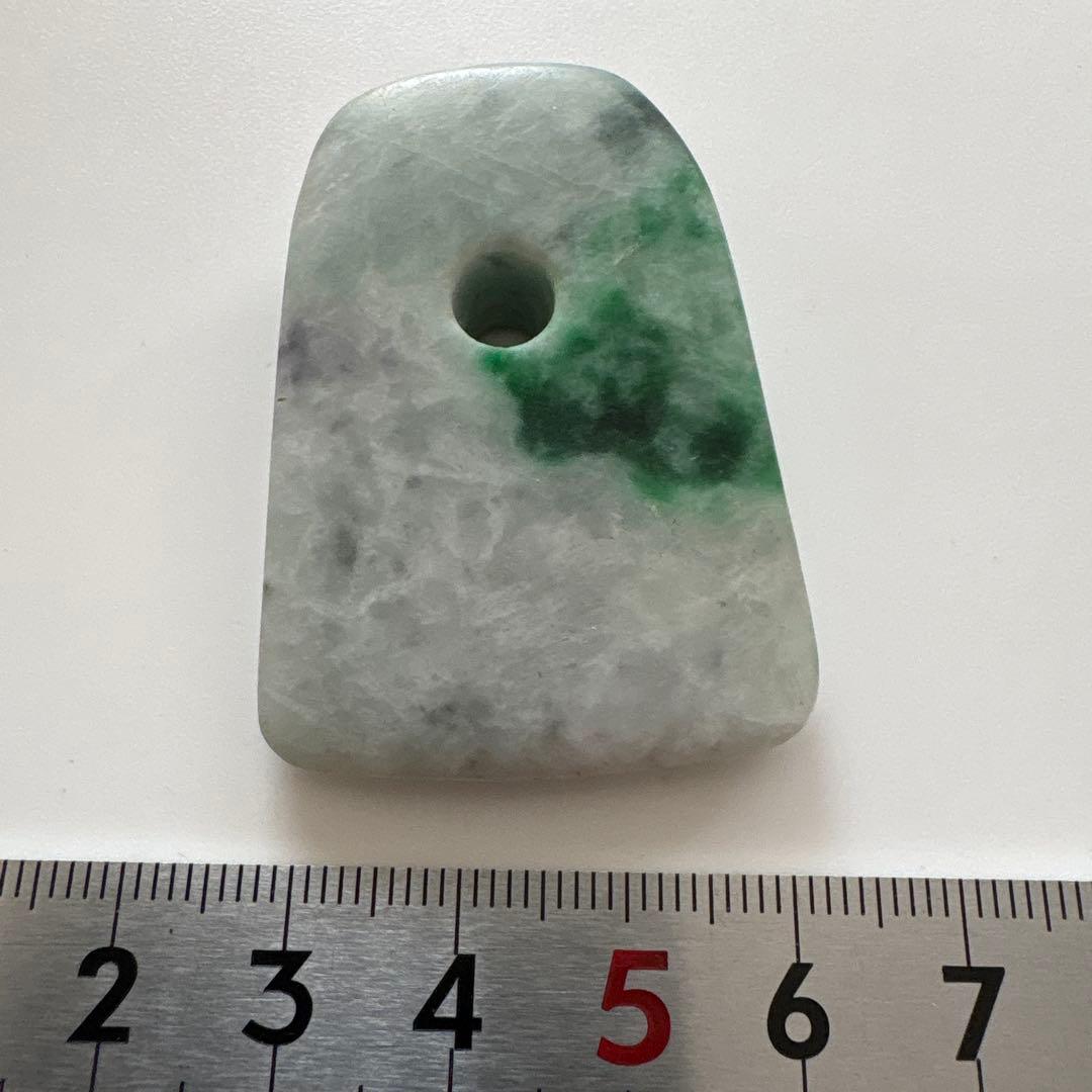 縄文　ヒスイ　翡翠