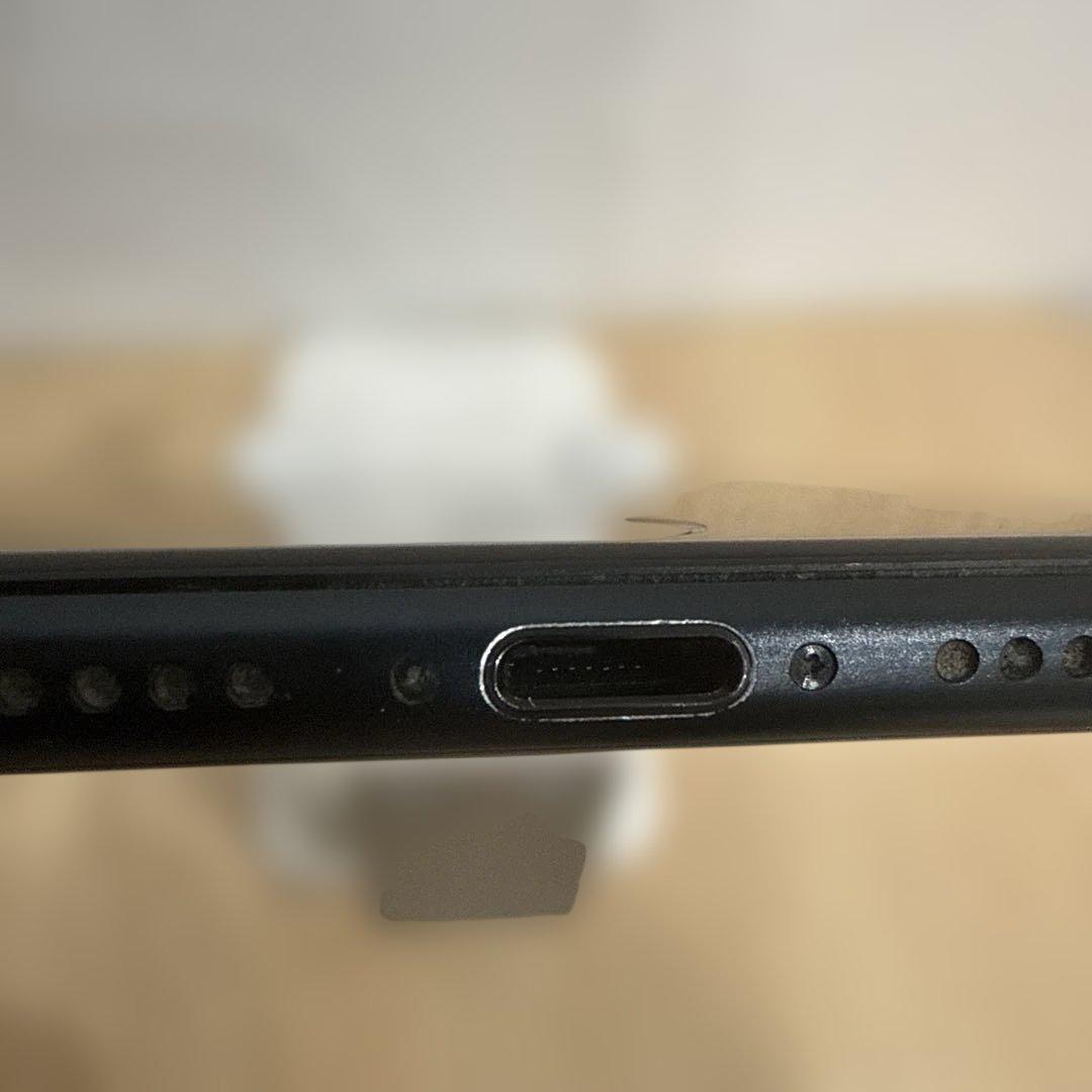 美品‼️iPhoneSE第3世代256GB SIMフリー バッテリー83%箱付き