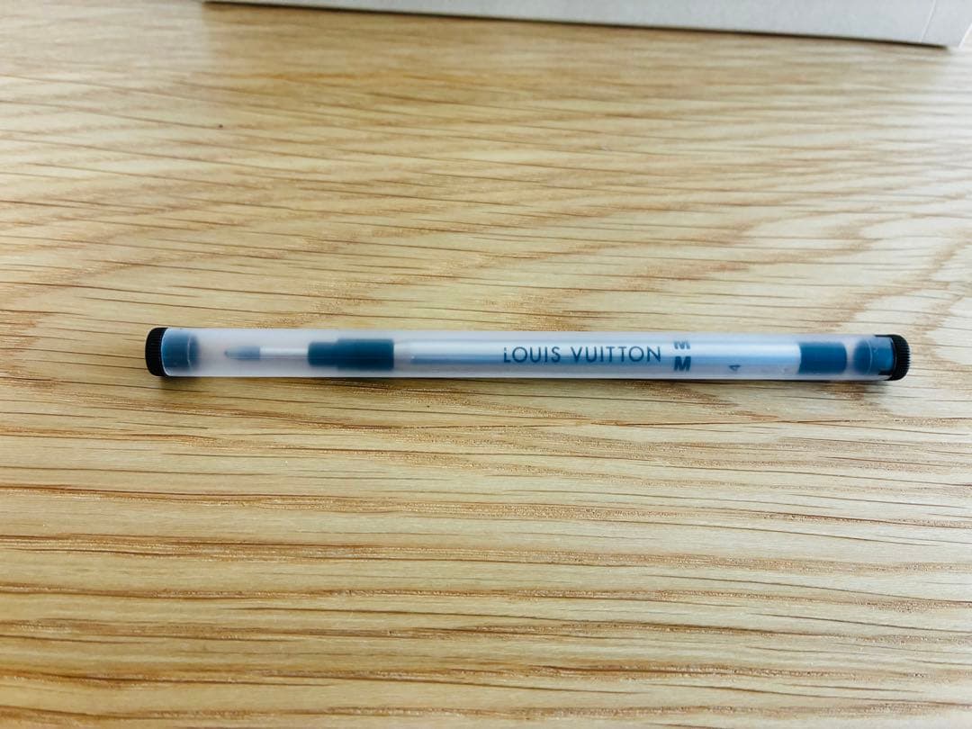 LOUIS VUITTONドックキュイール 万年筆ボールペン2本セット