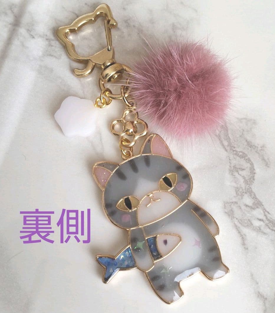 サバを持ったサバ白ちゃん♡キーホルダー チャーム
