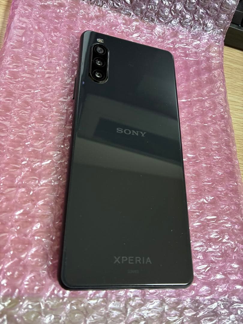 美品 SONY Xperia 10 II SOV43 64GB au ブラック