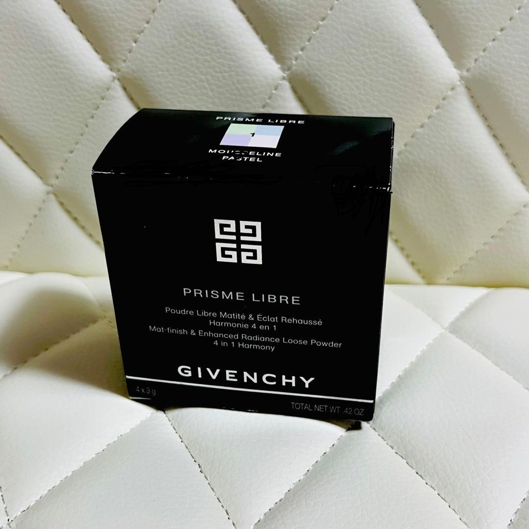 GIVENCHY プリズム・リーブル No.01 パステル・シフォン パウダー