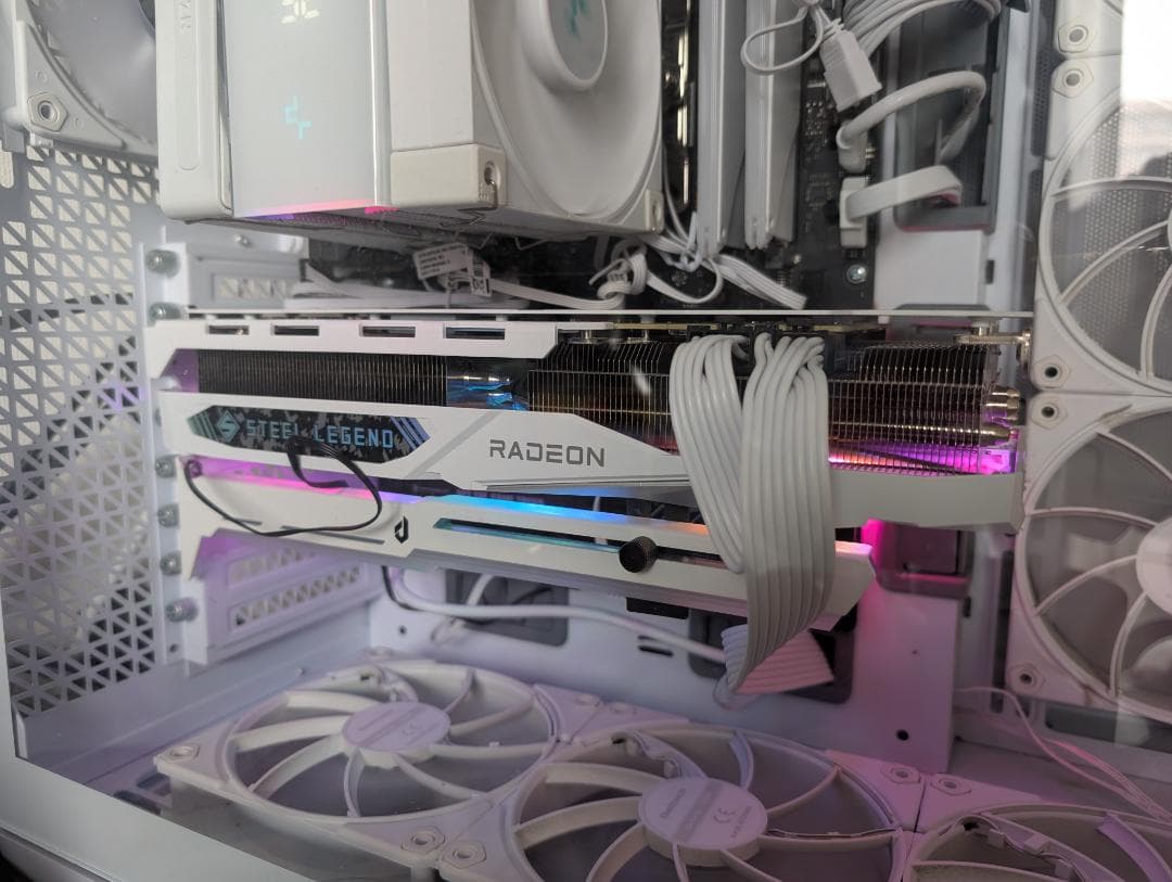 グラフィックボード・グラボ・ビデオカード ASRock Steel Legend RX 7800 XT 16GB