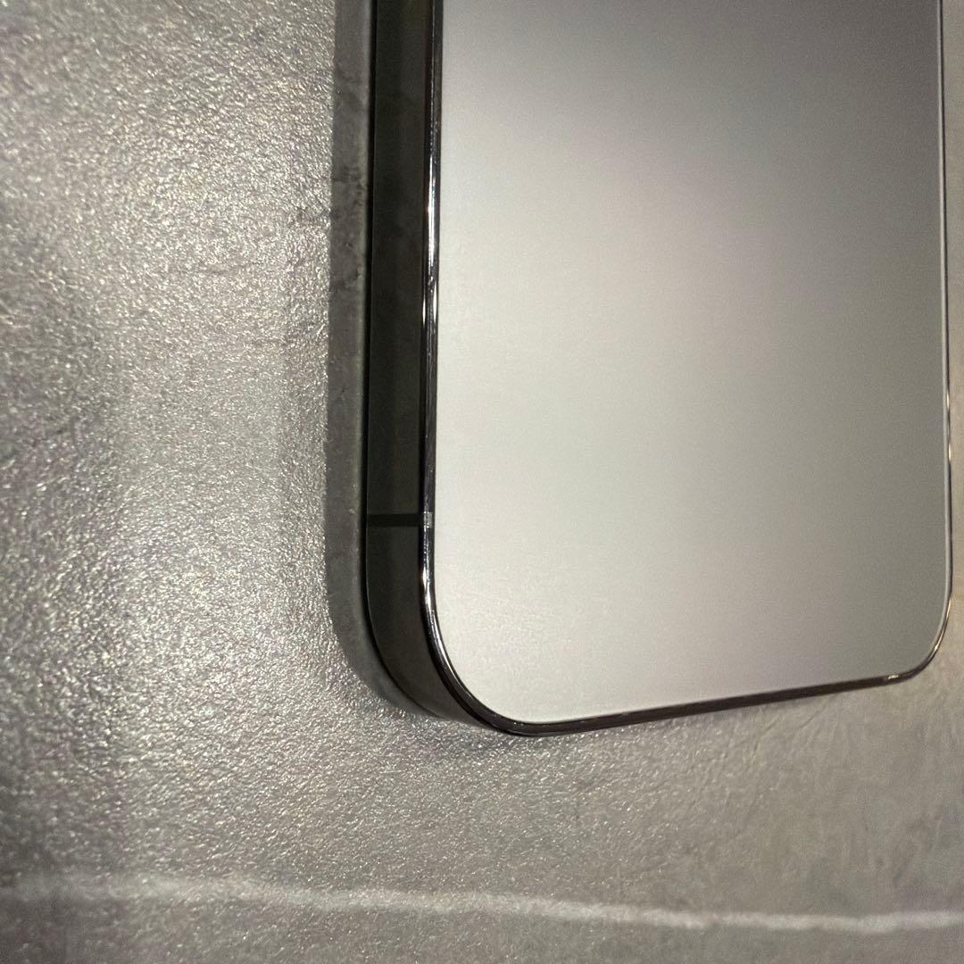 iPhone 12 Pro 512GB SIMフリー本体 バッテリー77%
