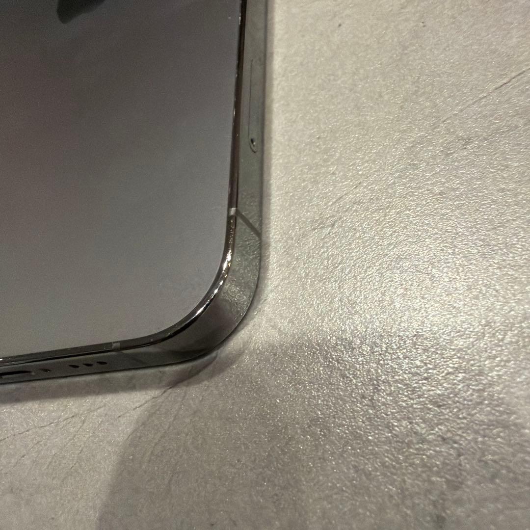 iPhone 12 Pro 512GB SIMフリー本体 バッテリー77%