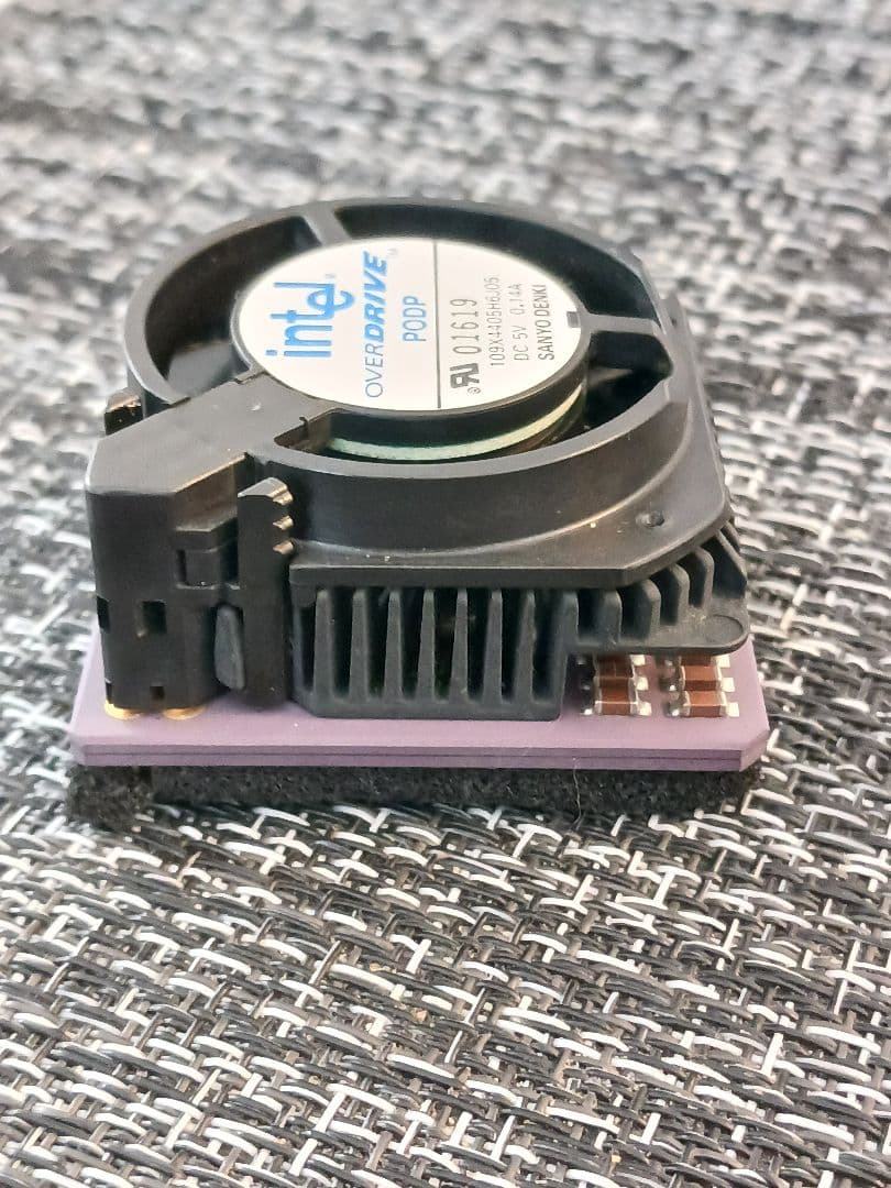激レア♥Intel PODP 5V 125MHz　OverDrive CPU