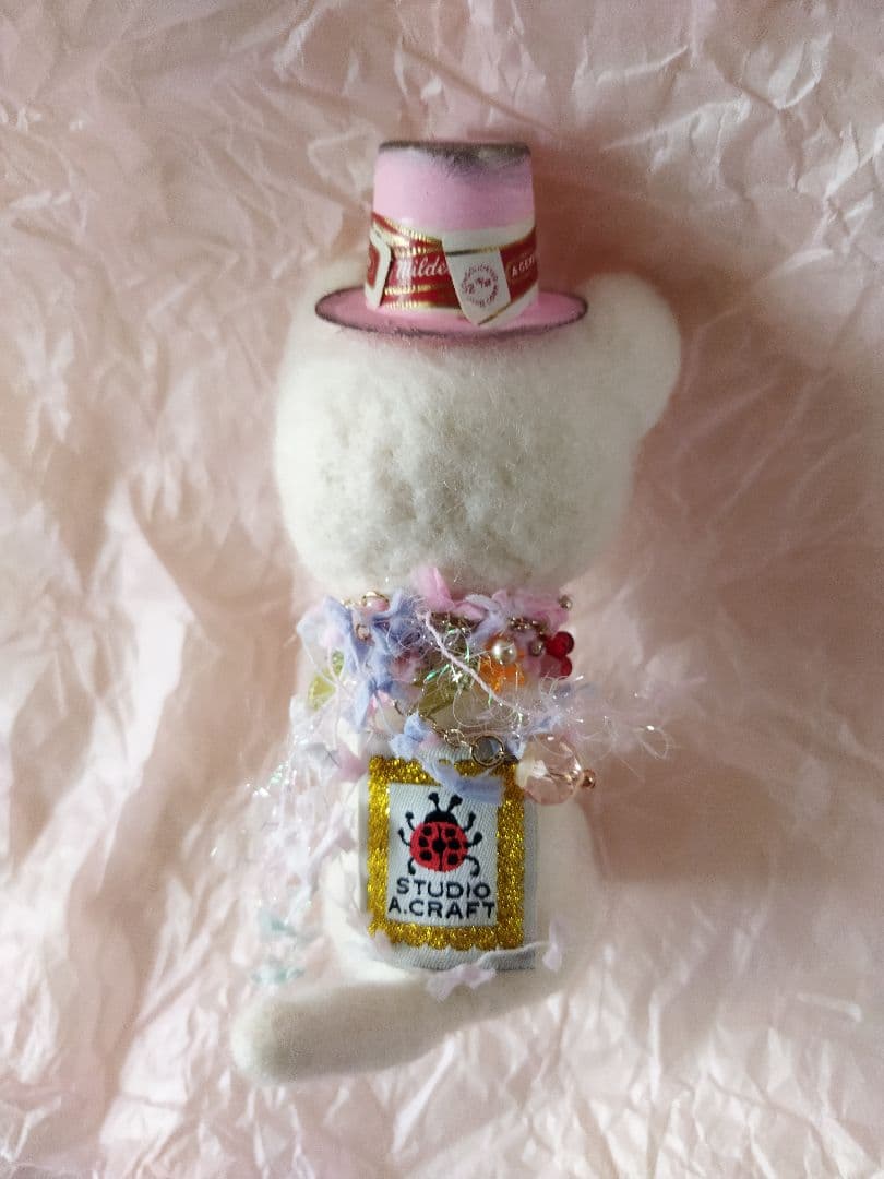 o*a様 【お値下げしました】アーティストベア　作家　羊毛フェルト白ネコちゃん