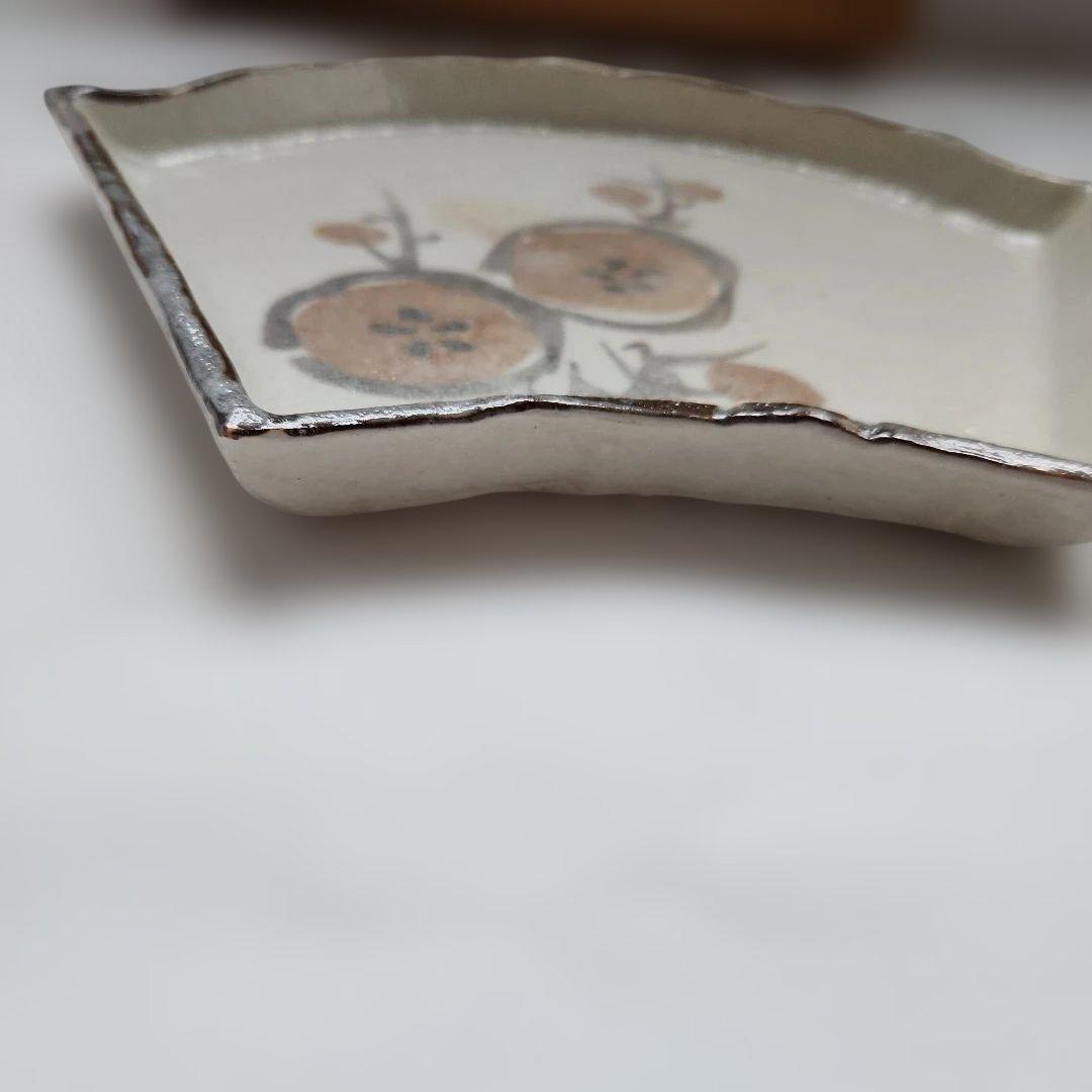 【未使用・共箱付】茶道具 扇形 大皿 （菓子器） 梅文様 和食器