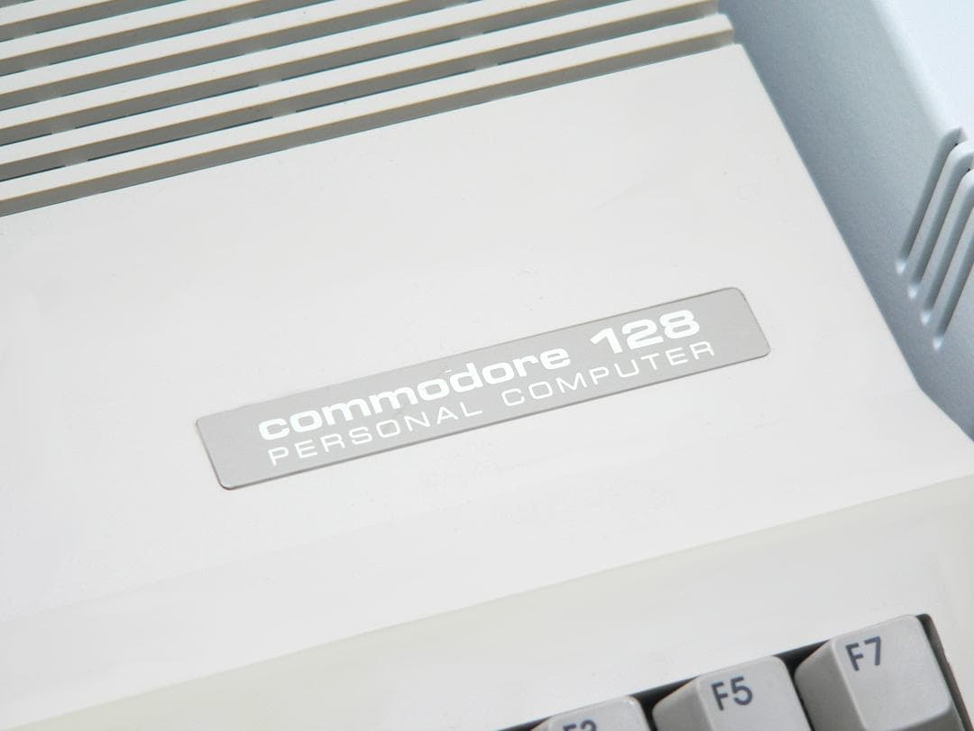 Commodore 128 パソコンセット フルメンテナンス 動作品