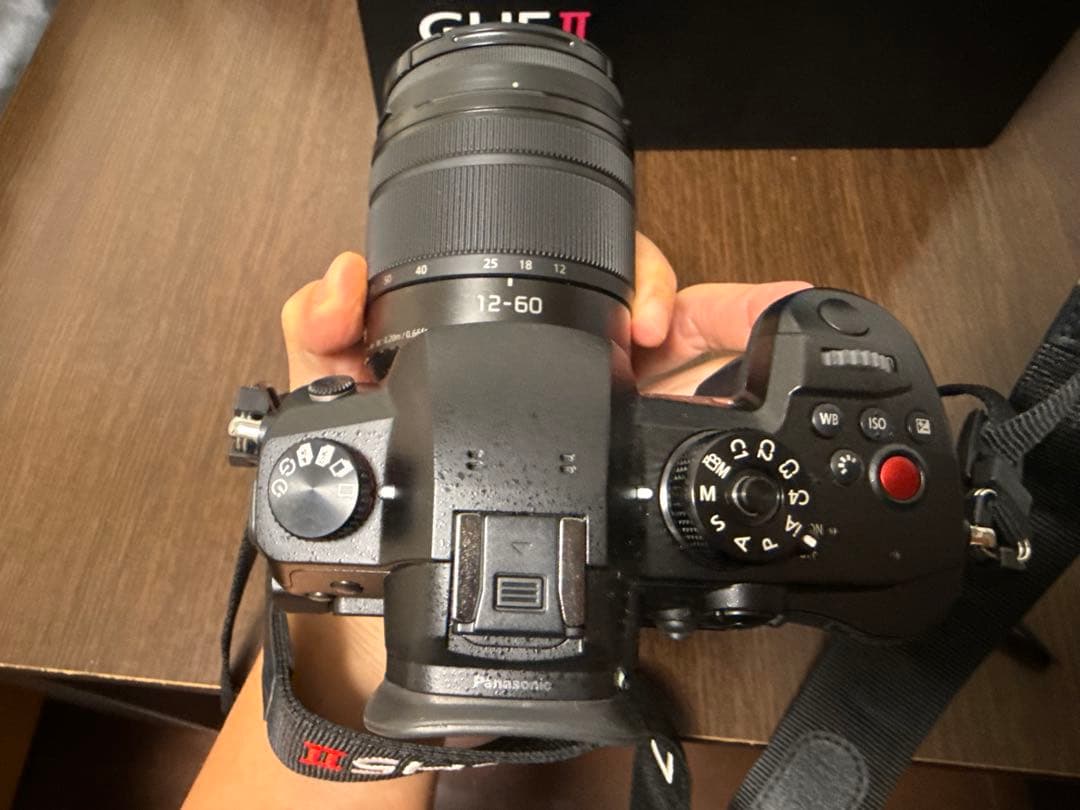 LUMIX GH5 II デジタルカメラ&標準レンズ付き