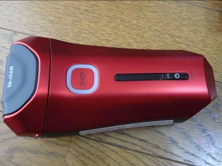 ヤーマン　メンズレイボーテ　レッドSTA-186-NY-R 未使用　光美容器
