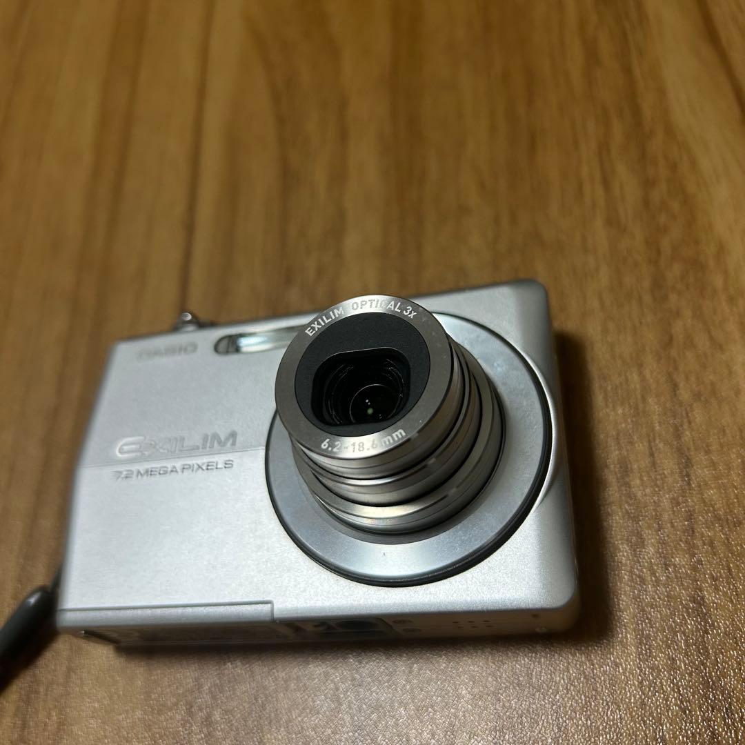 (美品) CASIO EXILIM EX-Z700 デジタルカメラ 動作品