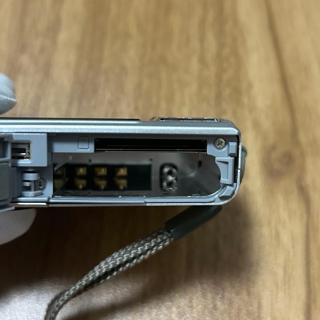 (美品) CASIO EXILIM EX-Z700 デジタルカメラ 動作品