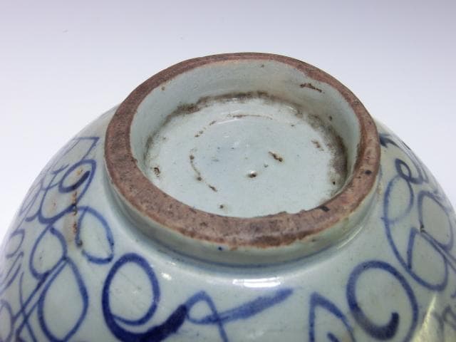 鉢【希少】古染付 花唐草紋平茶碗 清代 唐物 古い染付の鉢 古茶碗 酒盃■
