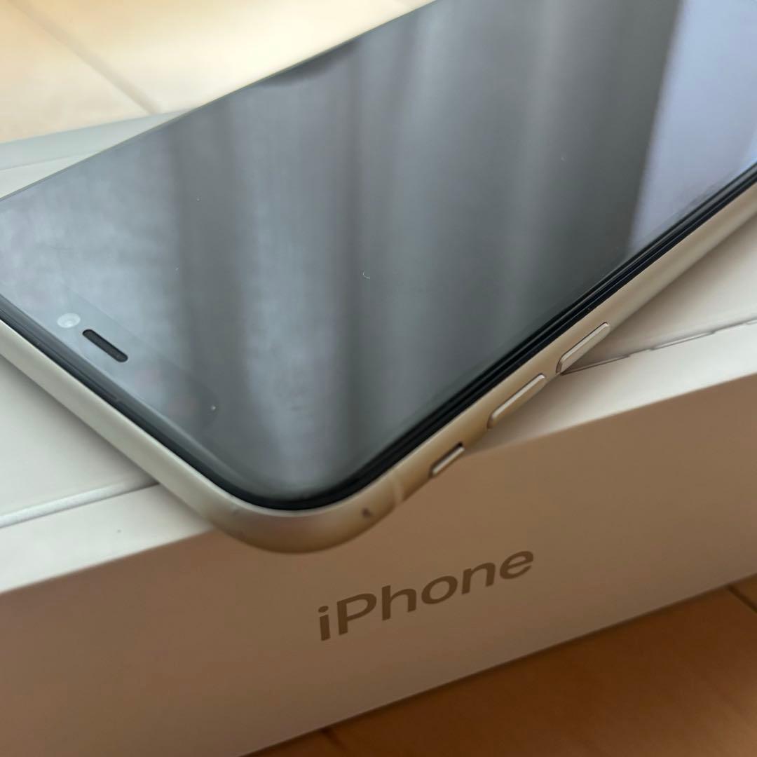 iPhone11 256GB SIMフリー ホワイト 本体