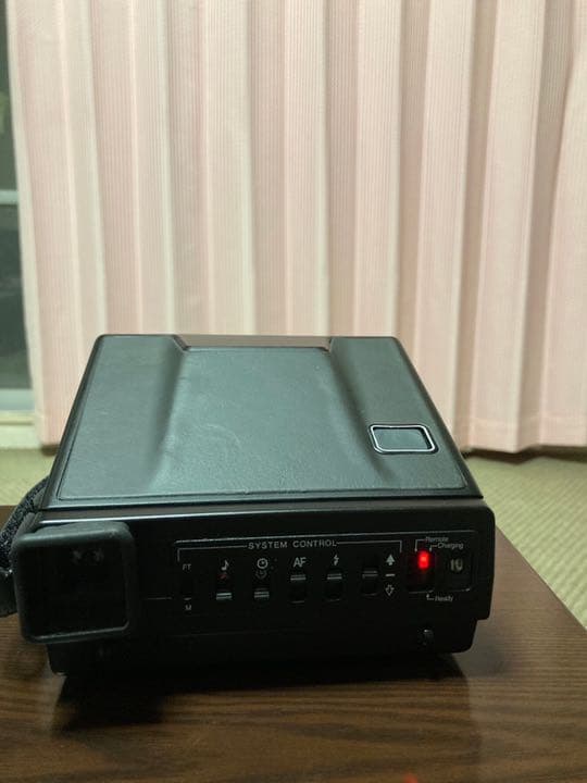 ポラロイドカメラ　三脚付き