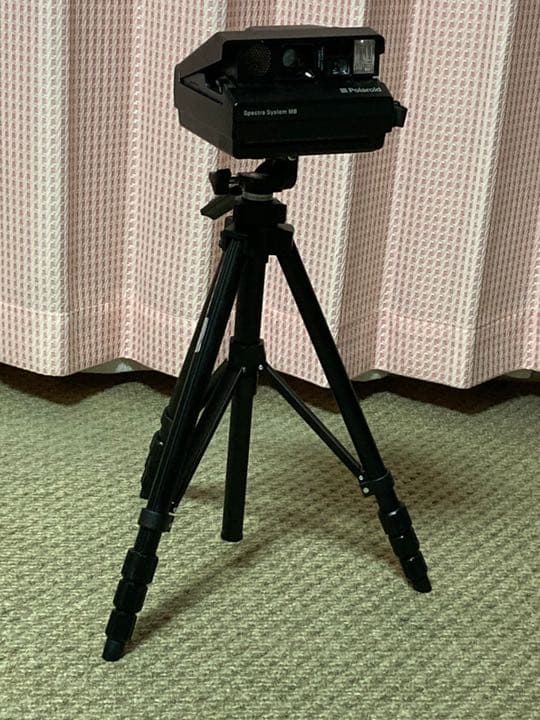 ポラロイドカメラ　三脚付き