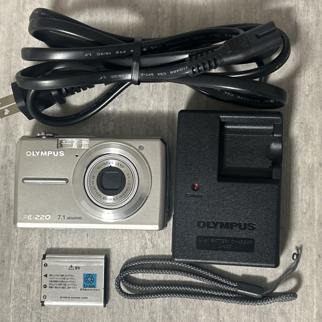 オリンパス OLYMPUS FE-220D コンパクトデジタルカメラ