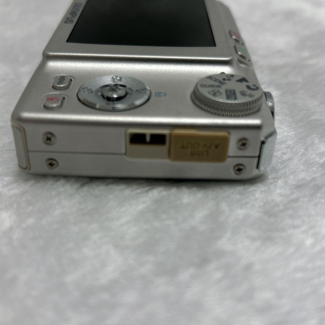 オリンパス OLYMPUS FE-220D コンパクトデジタルカメラ