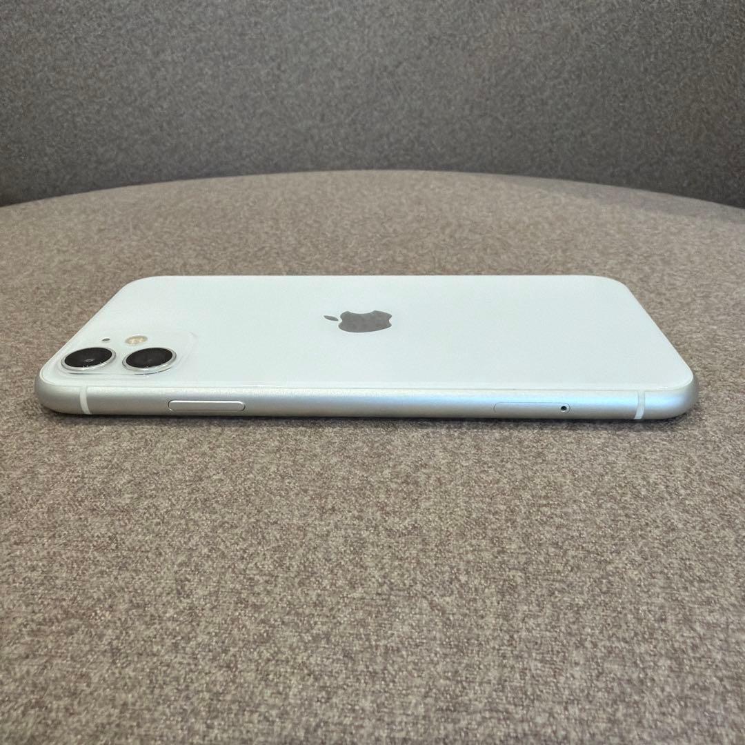 iPhone11 128GB ホワイト 箱あり 初期化済
