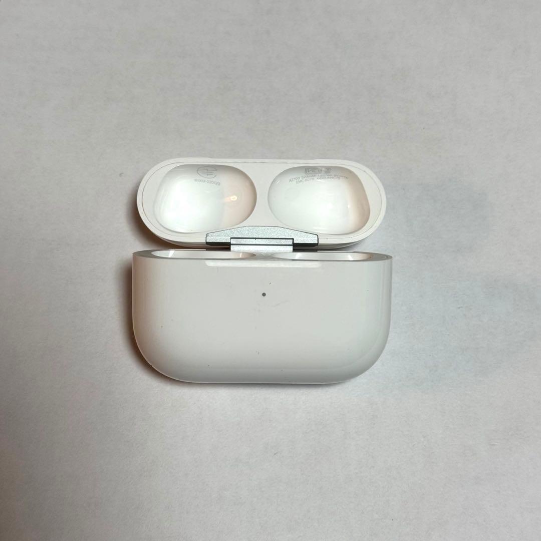 Apple AirPods Pro第2世代(Lightning)MQD83J/A