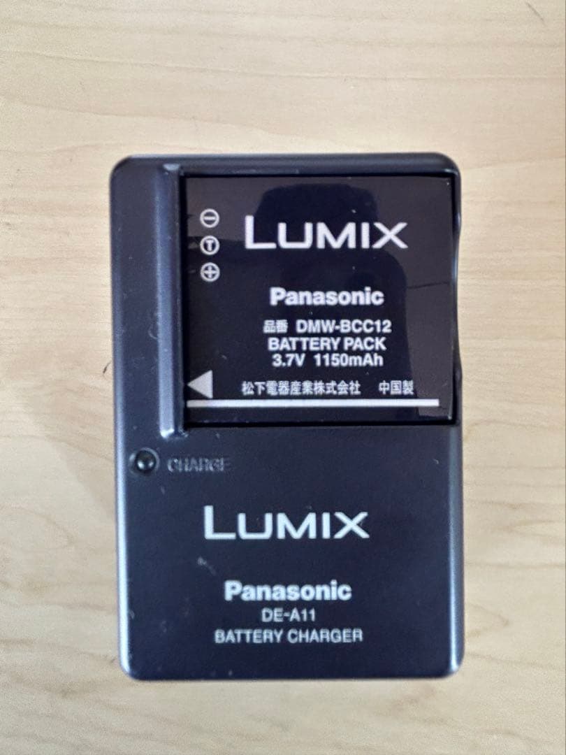 Panasonic デジタルカメラ LUMIX DMC-FX9
