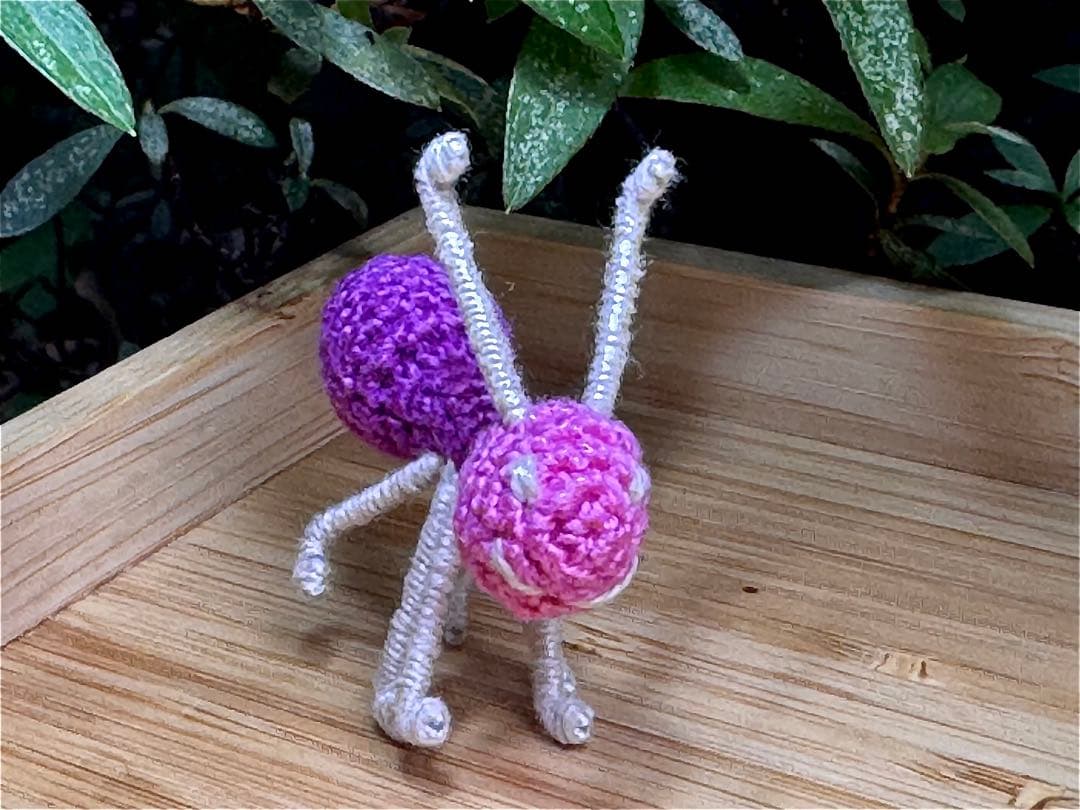 ハンドメイド クロシェ編み アリ 5体セット インテリア アート作品
