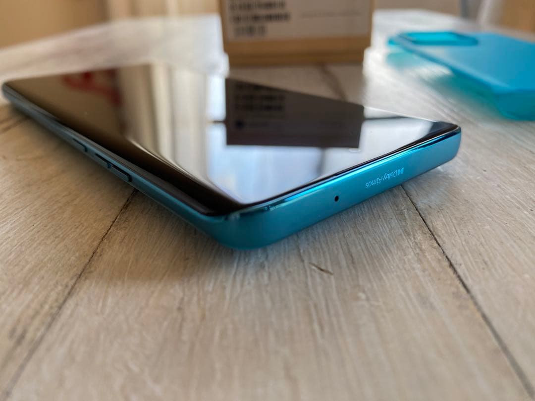 motorola edge 40 neo（ほぼ新品）